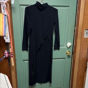 SHEIN Black Long Sleeve hi lo top